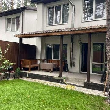 Продам Таун Хаус, Дарницький р-н, Лісова 11.