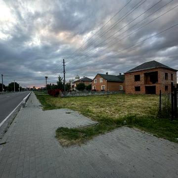 Продам недобудовану новобудову недалеко від Львова