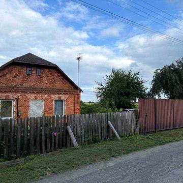 Продам будинок з ділянкою