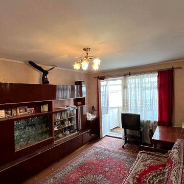 Продаж 2к Квартира Перемоги вулиця