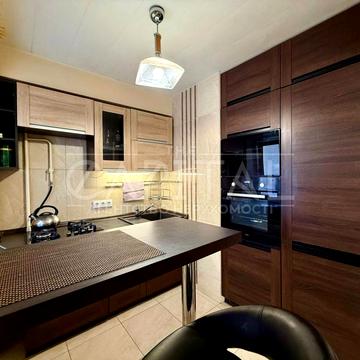 Олеся Гончара вул., 75