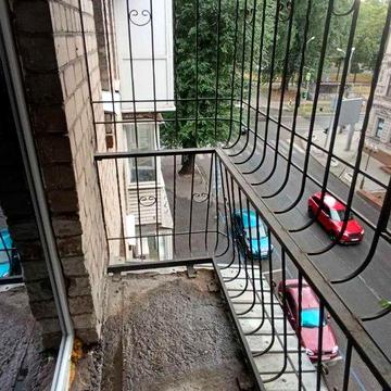 Живите в самом сердце города! Продажа 2к квартира на Сечевых Стрельцов
