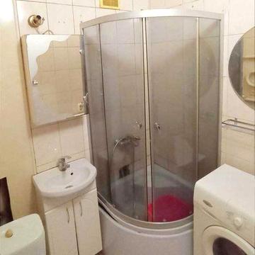 Продаж однокімнатной район Черемушки.