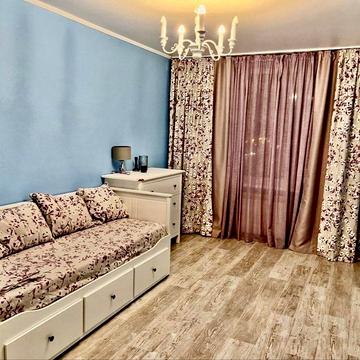 Оренда 3к квартири по вул. Ушакова, 4
