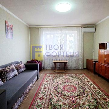 Зоряний бульв., 1