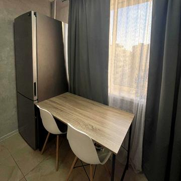 Дмитра Антоновича бульв., 6
