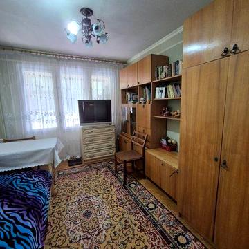 Продається 2 кім.кв. по вул. Грушевського