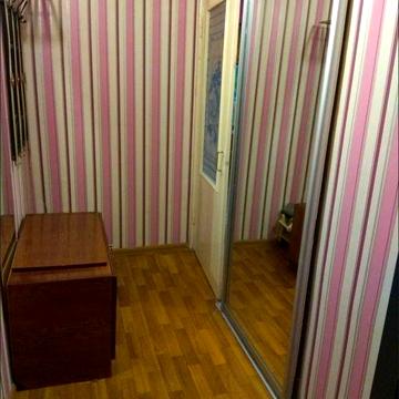 Здається 1 кімнатна квартира біля 18 школи