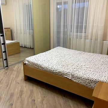 Оренда 2-ох кімнатної квартири з газом, центр, від власника