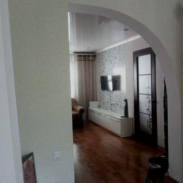 Терміново продам будинок та магазин ( гарний торг)