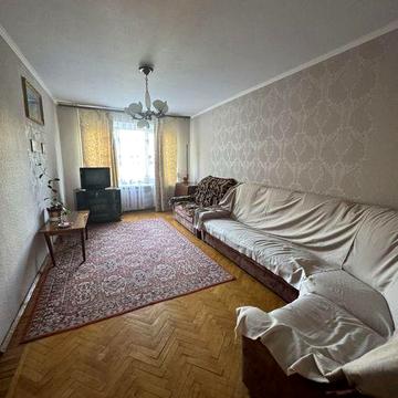 Продам 3 кімнатну квартиру