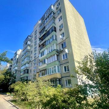 Продаж однокімнатної квартири на Русанівці, метро Лівобережна