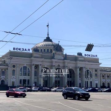 Простора 3 кімнатна квартира Парк Шевченко Котел