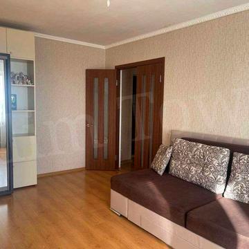 Здається в оренду 1 кімнатна квартира в центрі  міста