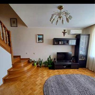 Продаж двохрівневоі