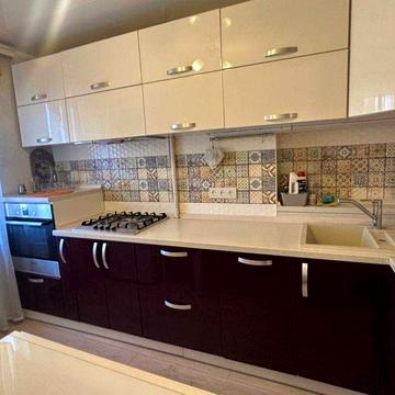 Продам 3к квартиру ж/м Левобережный Караван