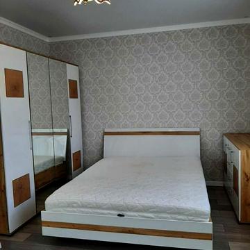 Сахарова, 3