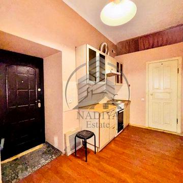 Продаж 1-кім. квартири 28.4 м.кв., центр Львова пл. Д. Галицького