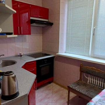 Сдам 2к м.Х.Гора, Ильинская 63, мебель+техника