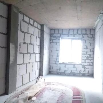 Парусна вул. (Героїв Сталінграду), 18