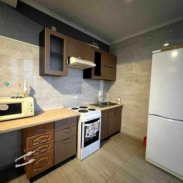 Продаж 3-кімнатної квартири вул. Г.Кондратьєва