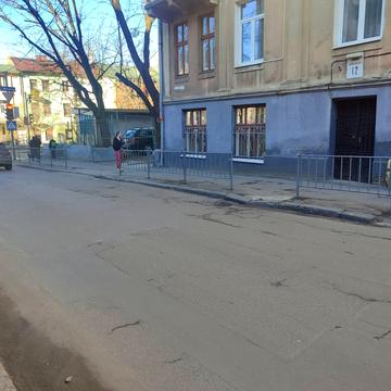 Сергія Васильківського вул., 10