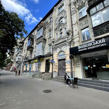Велика Васильківська вул. (Червоноармійська), 77