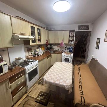 Сергія Корольова вул., 5