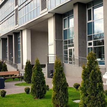 Дарницький бульв., 8-В