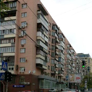 Продаж 2 кім квартири на Велика Васильківська 102