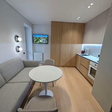 Довгострокова оренда 1к Квартира Замкова вулиця ЖК Central City apartments