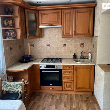 Довгострокова оренда 3к Квартира Стеценка вулиця