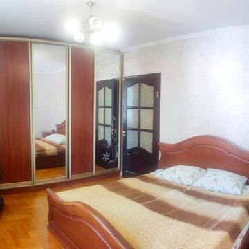 2х км квартира. Паркінг, Центр,автономне газове опалення