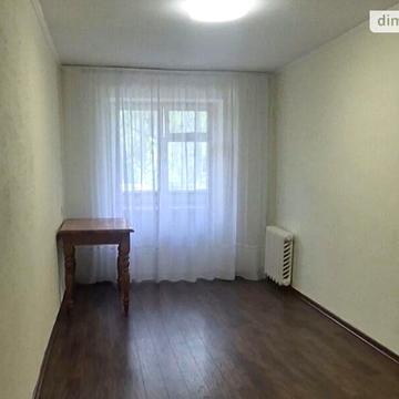 Довгострокова оренда 2к Квартира Петлюри Симона вулиця