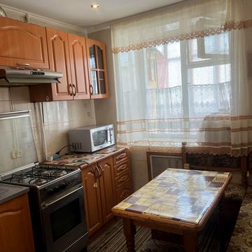 Героїв Поліції вул., 5
