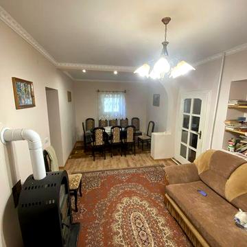 Продам будинок у передмісті Берегова