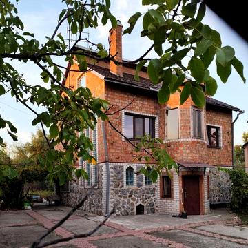 Продам дом со своим берегом! Река Днепр, лиственный лес, Газ, 195 м.кв
