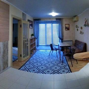 Продам квартиру 100 м2. в центре г. Карловка