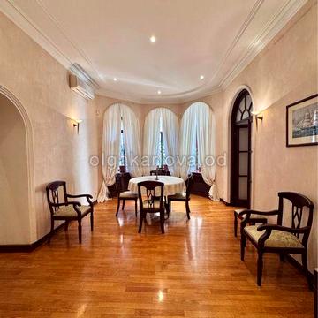 Центр, Сдам просторную квартиру на ул Пастера, есть видеообзор