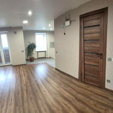 Продаж 3км. квартири м-н Фемелі