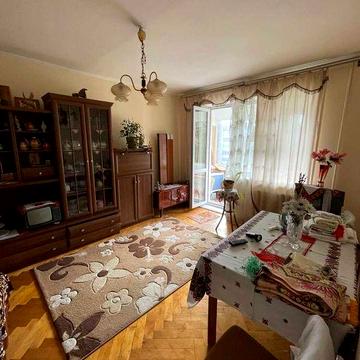 Продаж 2к квартири на вул. Джорджа Вашингтона.