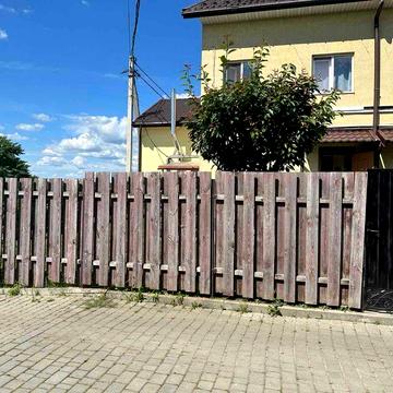 Продаж котеджу з ремонтом та ділянкою в Ременові