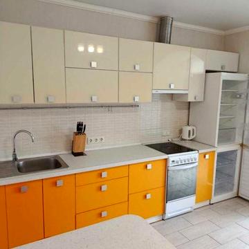 Здам 1 кімн. квартиру 47 кв.м, Вишгород, Симоненка 4 в. Центр