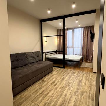 Олега Мудрака вул. (Генерала Наумова), 1-Б