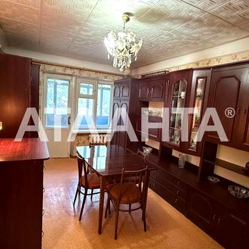 Космонавтів вул., 19/2