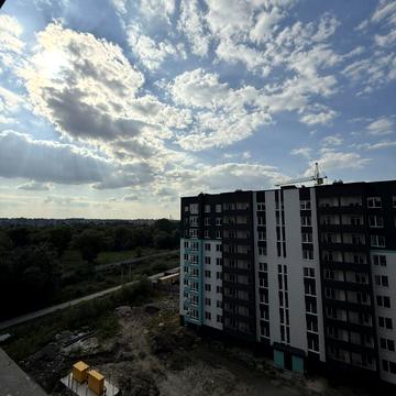Нижня Берегова вул., 1б