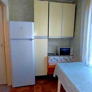 Киев,ул. Г.Потапова (Доманицкого) 10а Сдается 1 комнатная квартира
