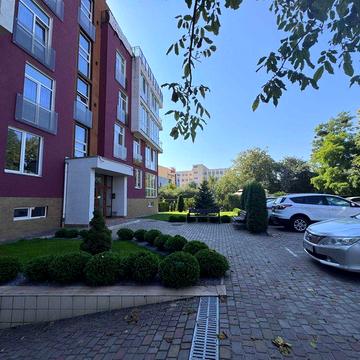 Продаж 2-кім квартири в клубному  будинку по вул. Б.Хмельницького