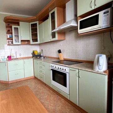 Леся Курбаса просп., 7-А