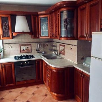 Композитора Лятошинського вул., 26-Б